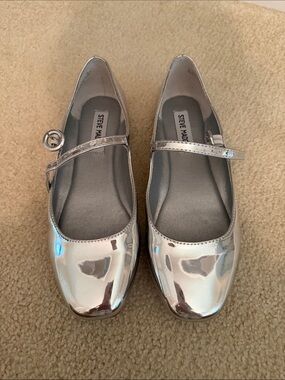 Steve Madden Metallic Silver Mary Jane Shoes